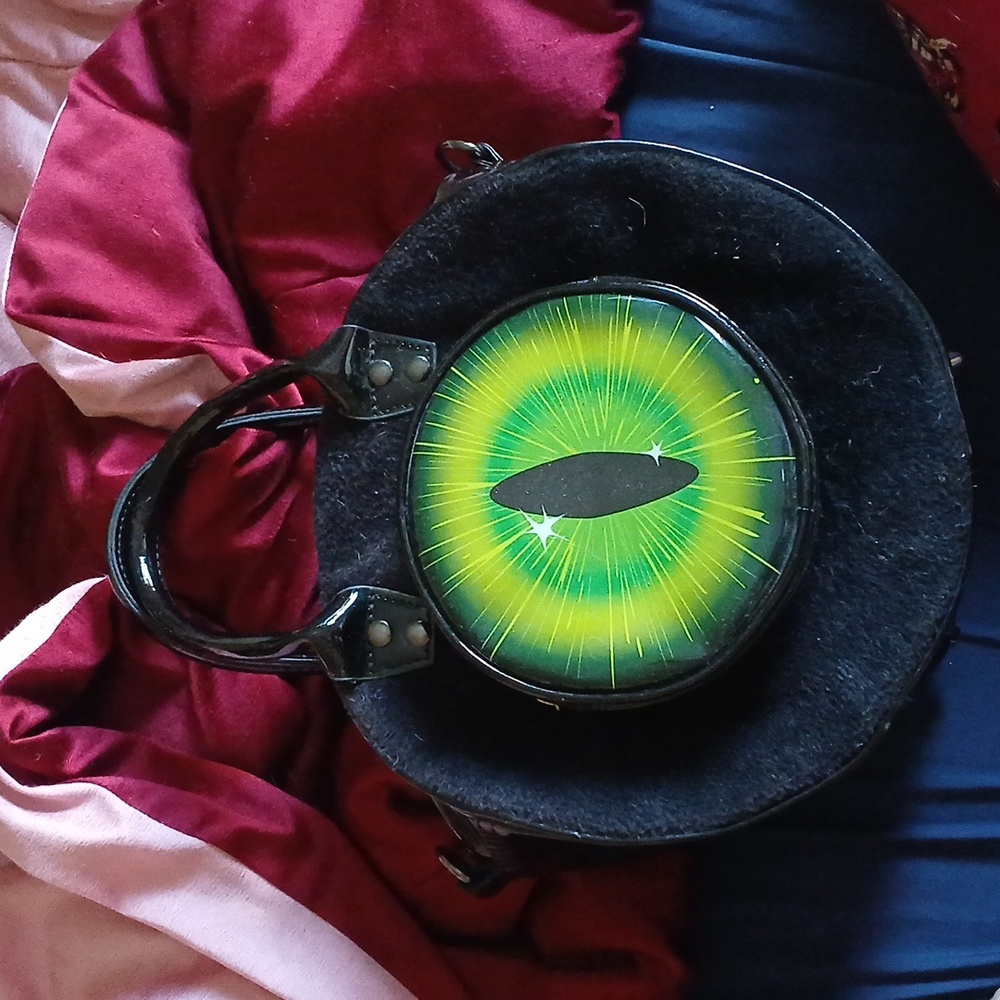 KREEPSVILLE MONSTER EYE CROSSBODY BAG
